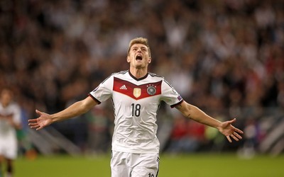 爱游戏热评-佩德里伤病问题待解