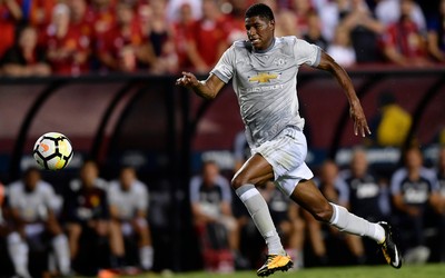 爱游戏播报-弗林蓬庆祝动作成新梗