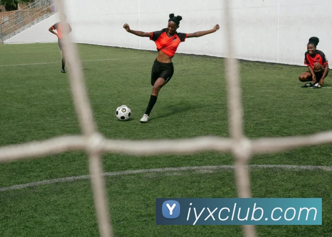 爱游戏社区服务体系